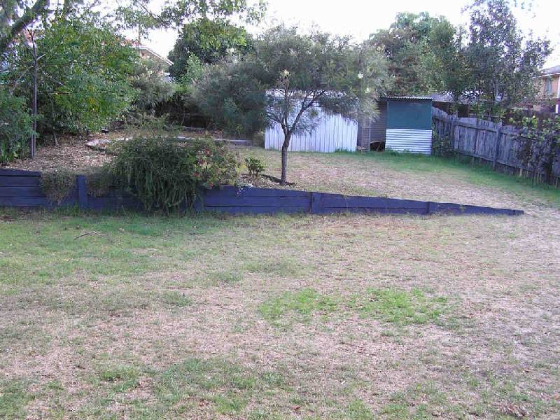 239 Mackenzie Street, Centenary Heights QLD 4350