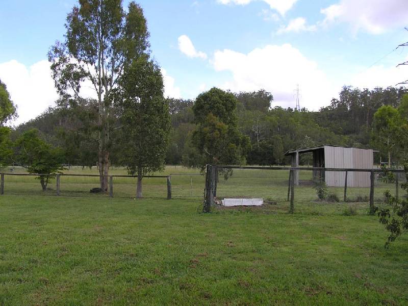 52 Diana Crescent, Postmans Ridge QLD 4352