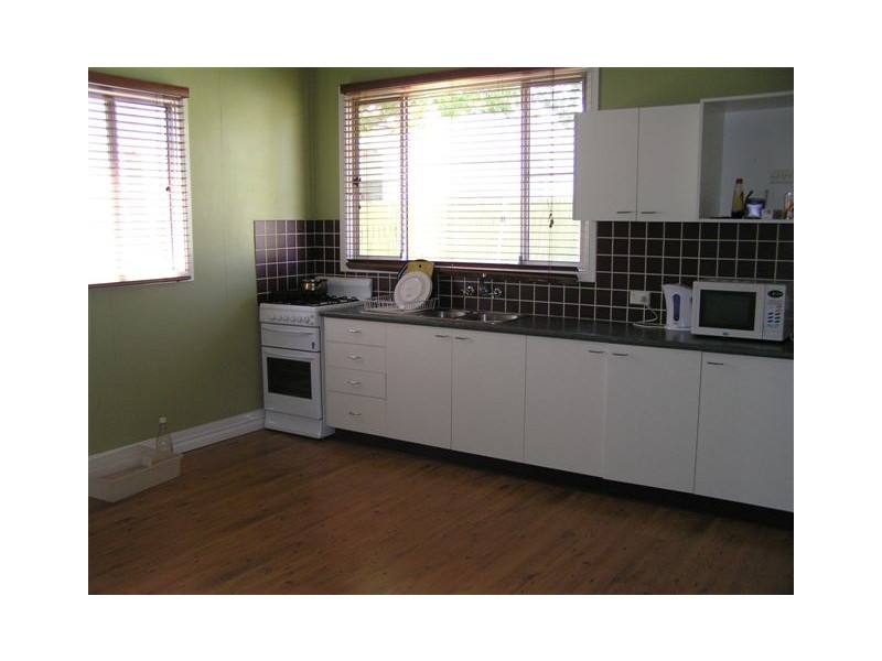 8 Kennedy Street, East Toowoomba QLD 4350