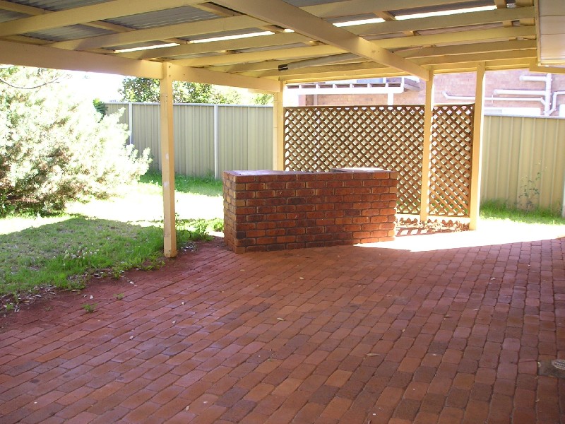 Kearneys Spring QLD 4350