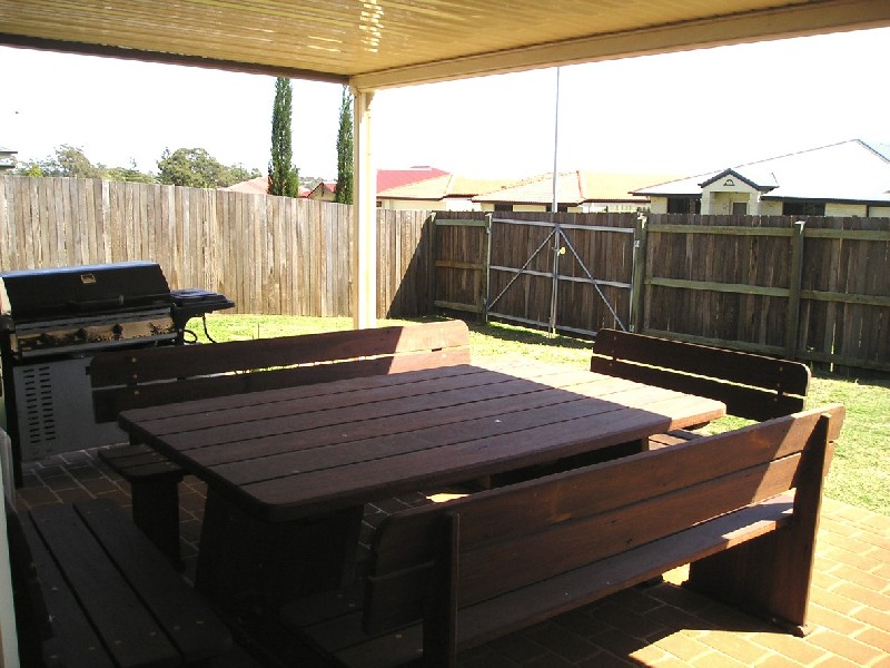 Kearneys Spring QLD 4350