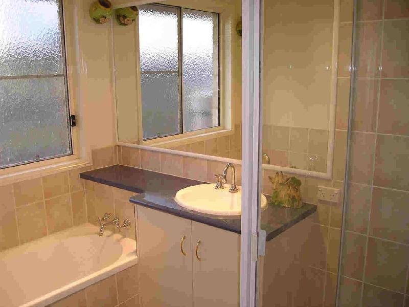 Meringandan QLD 4352