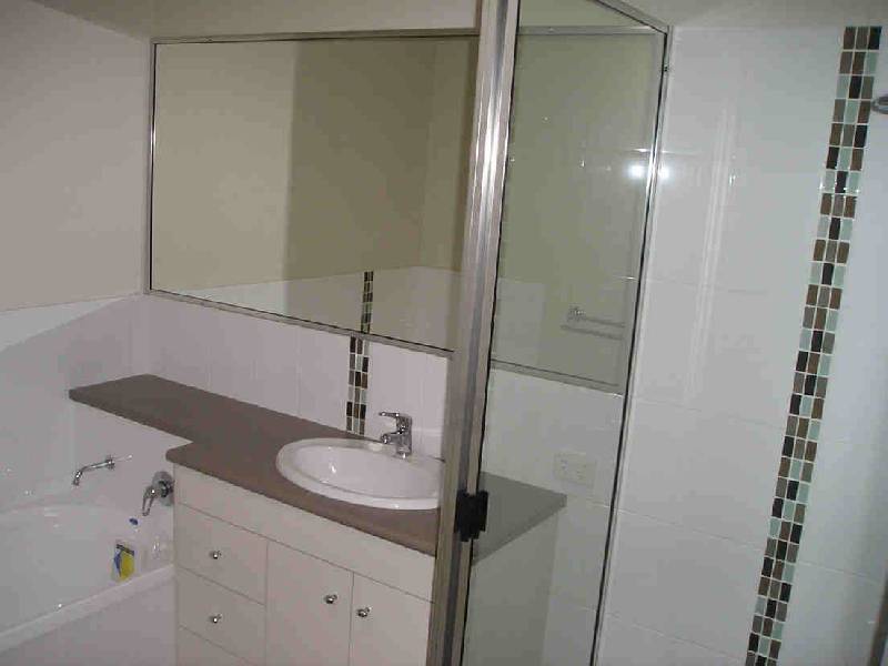 Centenary Heights QLD 4350