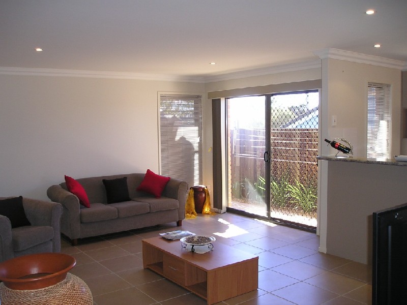 Centenary Heights QLD 4350