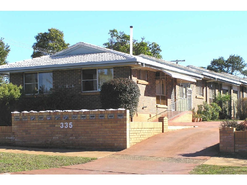 11/335 West Street, Harristown QLD 4350