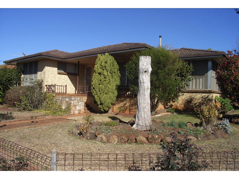 Kearneys Spring QLD 4350