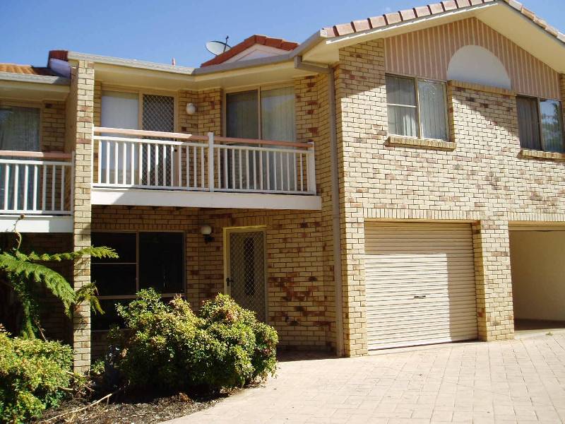 Kearneys Spring QLD 4350