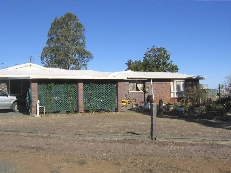 2b Davenport Street, Nobby QLD 4360