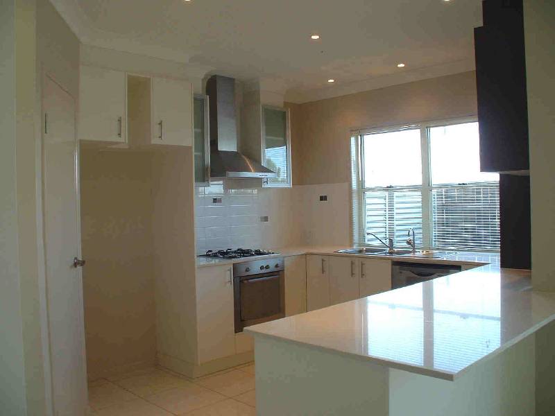 1/3 Fuschia Street, Middle Ridge QLD 4350