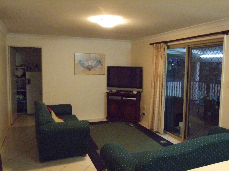 10 Moore Crescent, Wilsonton QLD 4350