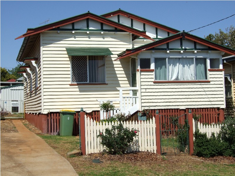 2 Edward Street, Toowoomba QLD 4350