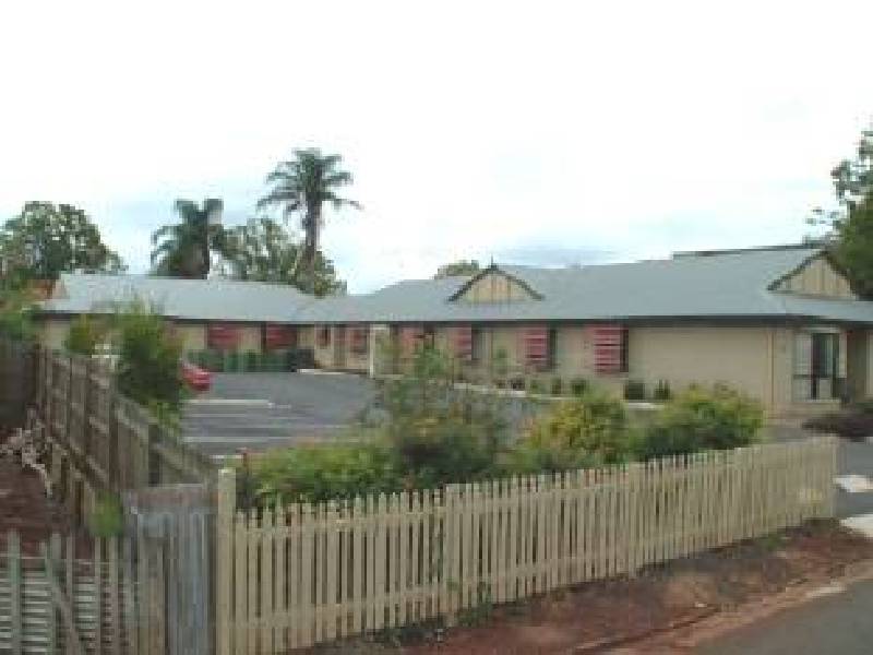 3 Bracker Street, Toowoomba QLD 4350