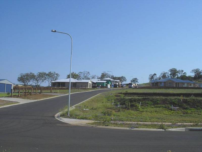 Pepperina Grove, Westbrook QLD 4350