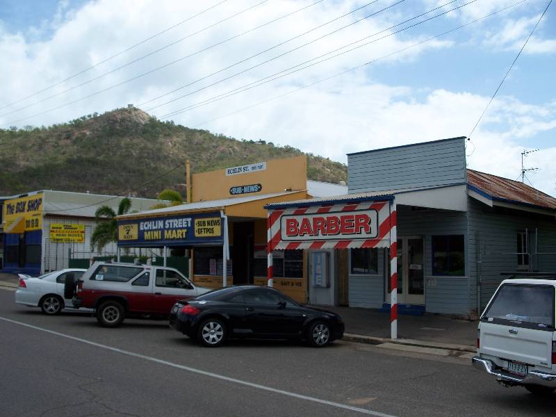 15 Echlin Street, West End QLD 4810