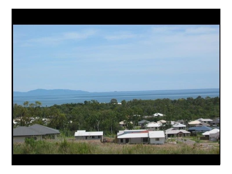 Cashell Crescent, Bushland Beach QLD 4818