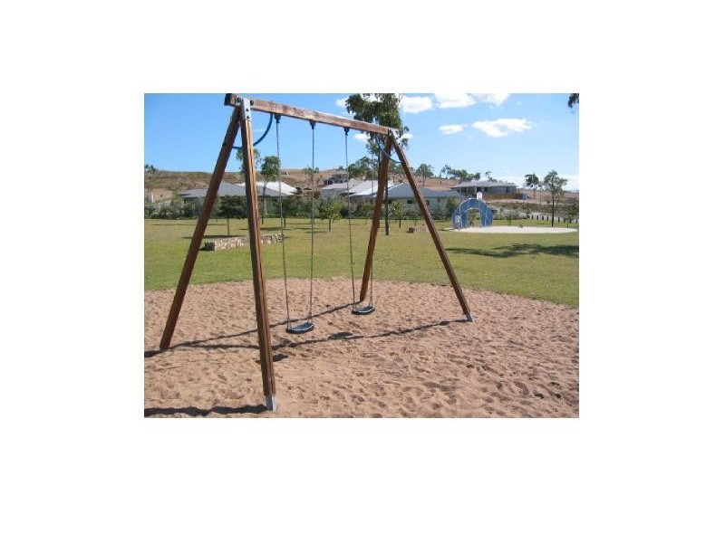 9 Coolaree Drive, Bushland Beach QLD 4818