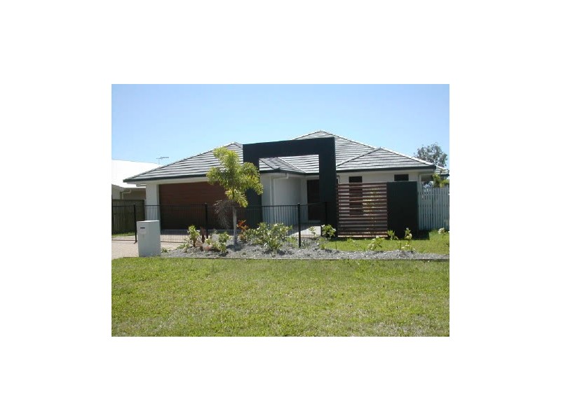 9  Shutehaven Circuit, Bushland Beach QLD 4818