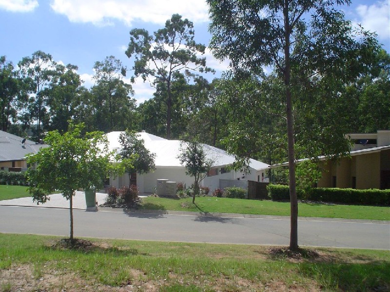 23 Oakview Circuit, Brookwater QLD 4300