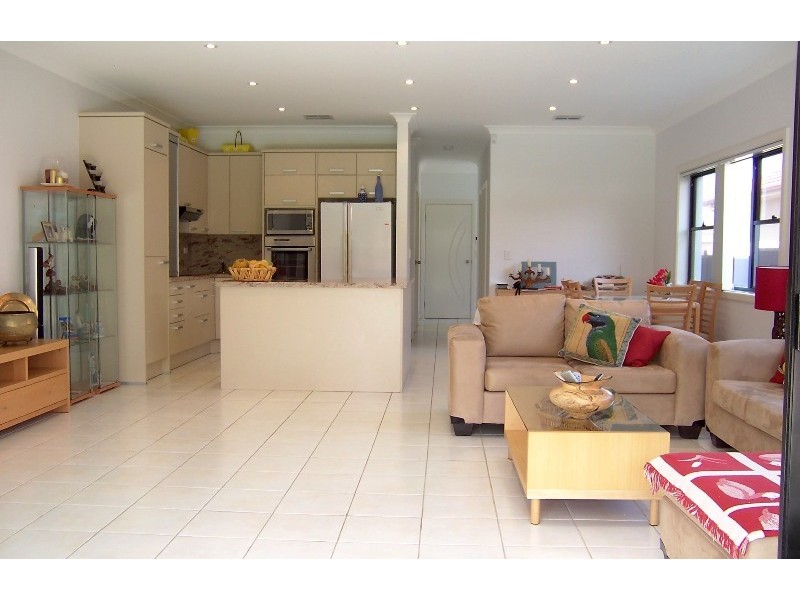 1301 Anzac Parade, Chifley NSW 2036