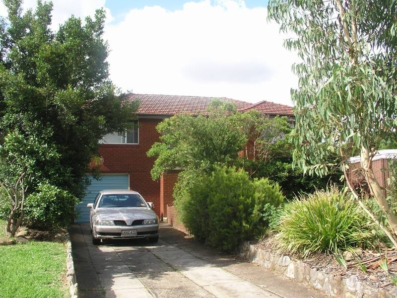 12 Longbow Close, Northmead NSW 2152