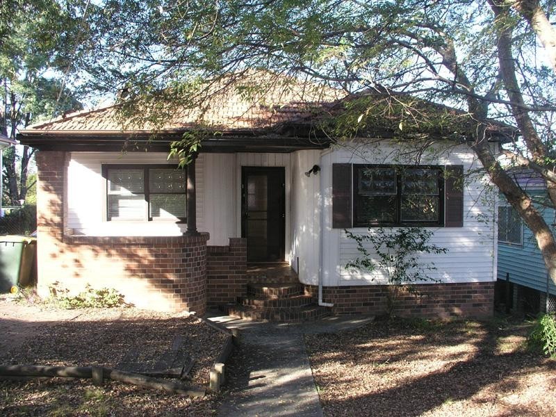 131 Windsor Road, Northmead NSW 2152