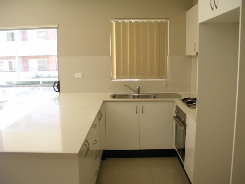 13/65-71 Beamish Road, Northmead NSW 2152