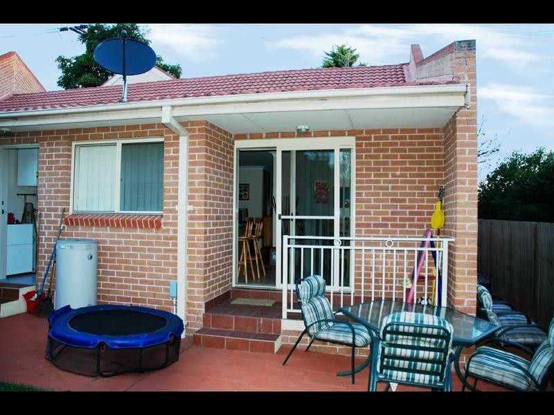 Old Toongabbie NSW 2146