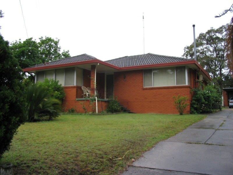 22 Yarrabee Road, Northmead NSW 2152