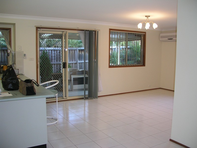 2 Autumn Grove, Glendenning NSW 2761