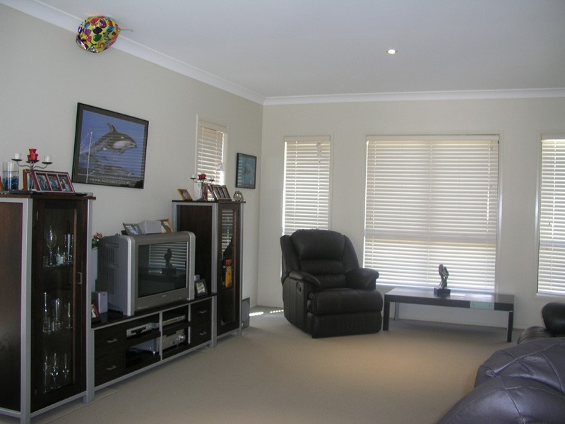 2C Hayes Avenue, Northmead NSW 2152