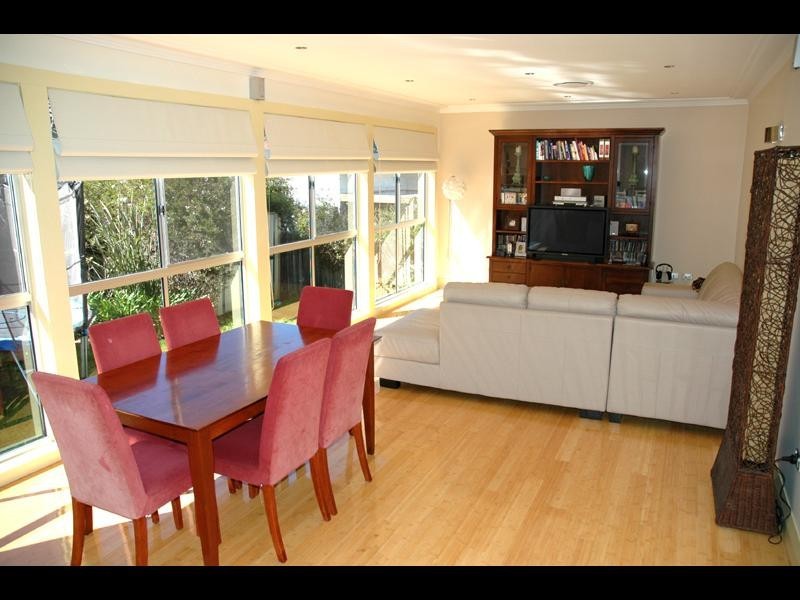 2 Goodin Road, Baulkham Hills NSW 2153