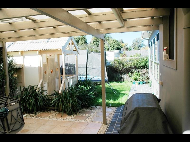 2 Goodin Road, Baulkham Hills NSW 2153