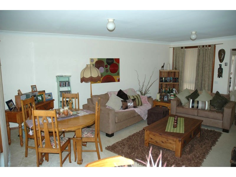 4/23A  Reynolds Street, Toongabbie NSW 2146