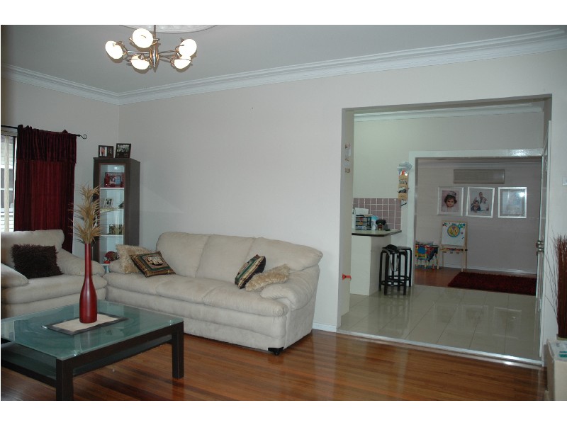 70 Duckmallois Avenue, Blacktown NSW 2148