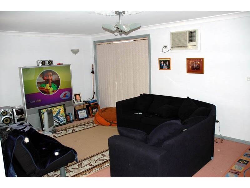 71 Lamonerie Street, Toongabbie NSW 2146