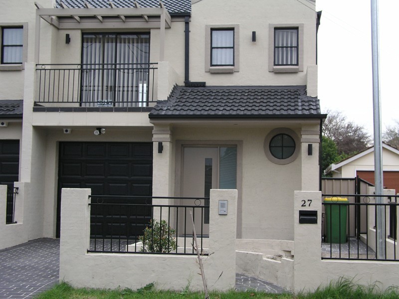 27A  Balmoral Road, Northmead NSW 2152