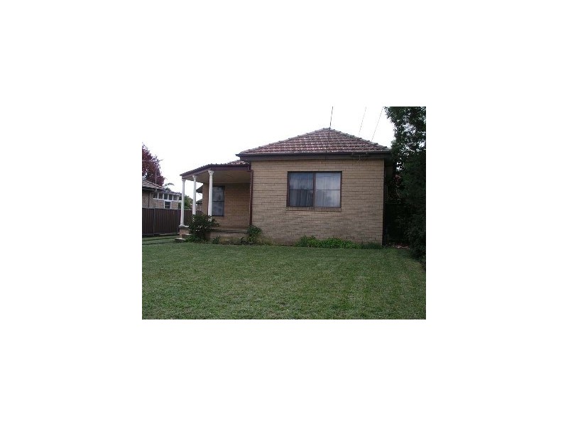 7 Burlington Avenue, Northmead NSW 2152