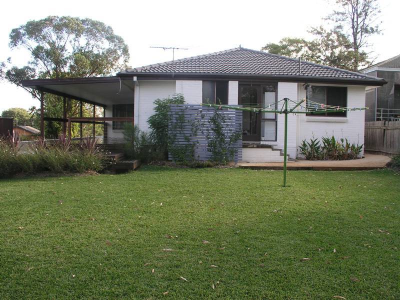 9 McMillan Avenue, Winston Hills NSW 2153