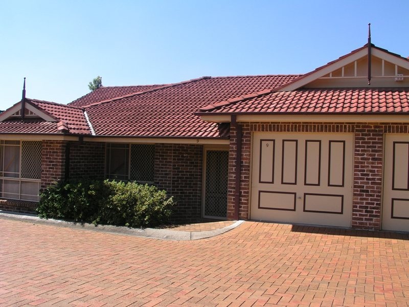 9/211 Old Windsor Road, Northmead NSW 2152