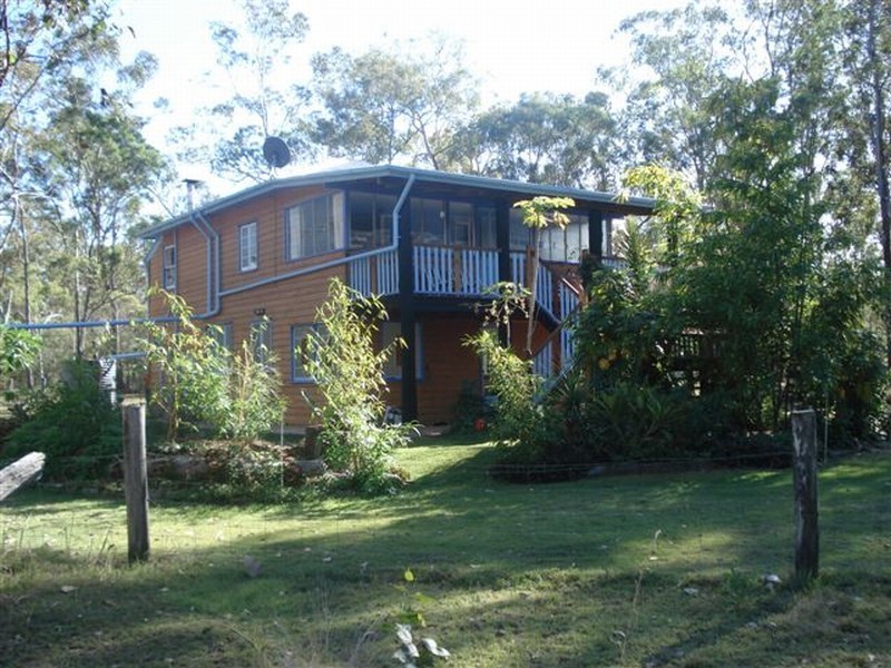 1313 Roundhill Road, Captain Creek QLD 4677