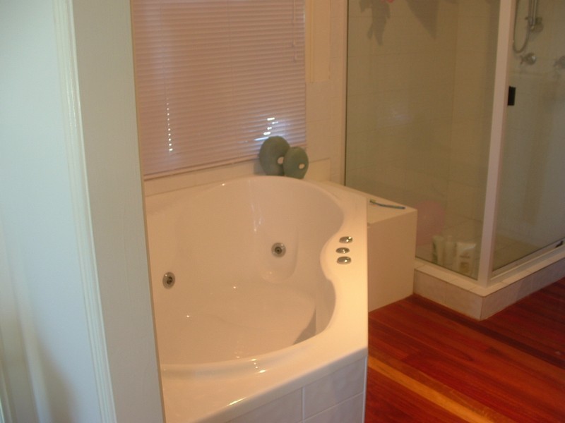 17 Waterfront Drive, Agnes Water QLD 4677