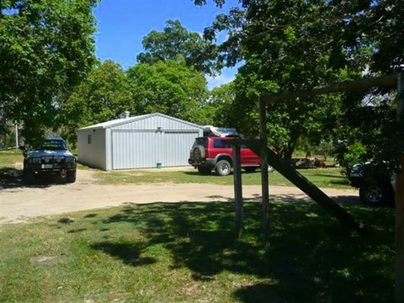 2102 Round Hill Road, Agnes Water QLD 4677