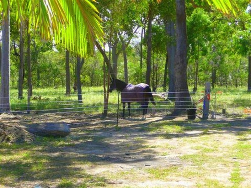 2102 Round Hill Road, Agnes Water QLD 4677