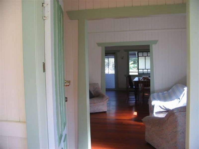 2476 Roundhill Road, Agnes Water QLD 4677