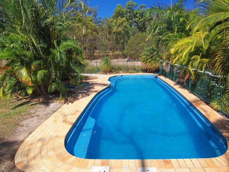 2701 Roundhill Road, Agnes Water QLD 4677