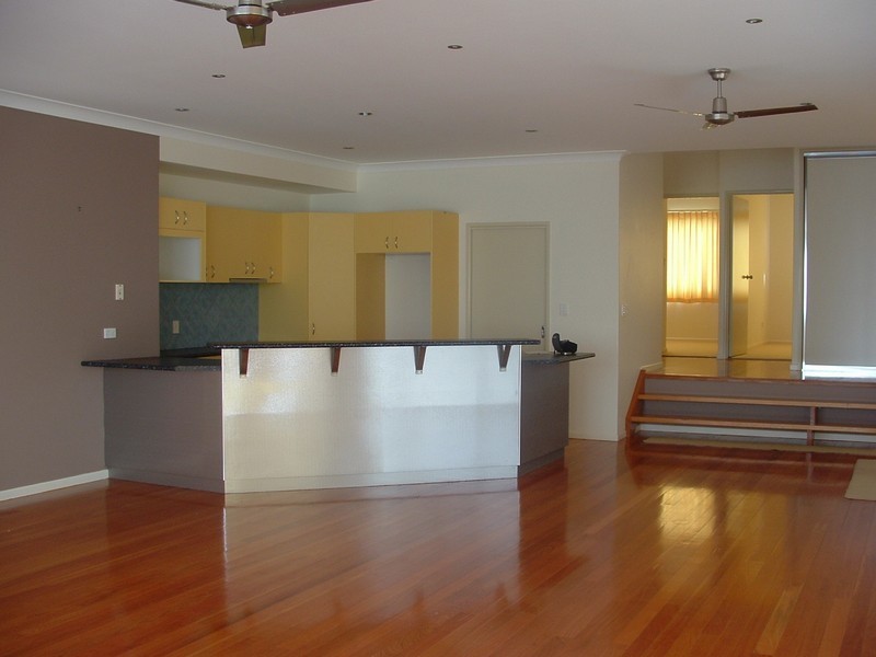 9 Marine  Parade, Agnes Water QLD 4677