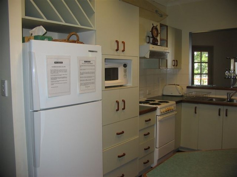 1.50 Orton Ct, Seventeen Seventy QLD 4677