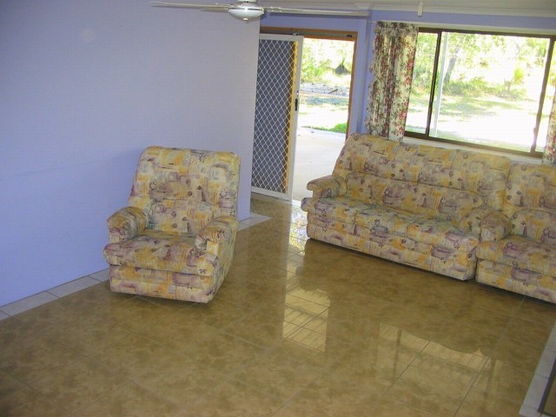 1 Round Hill Rd, Agnes Water QLD 4677