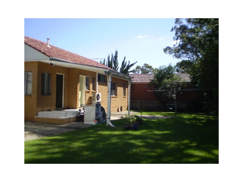 17 ELANORA AVENUE, Blacktown NSW 2148