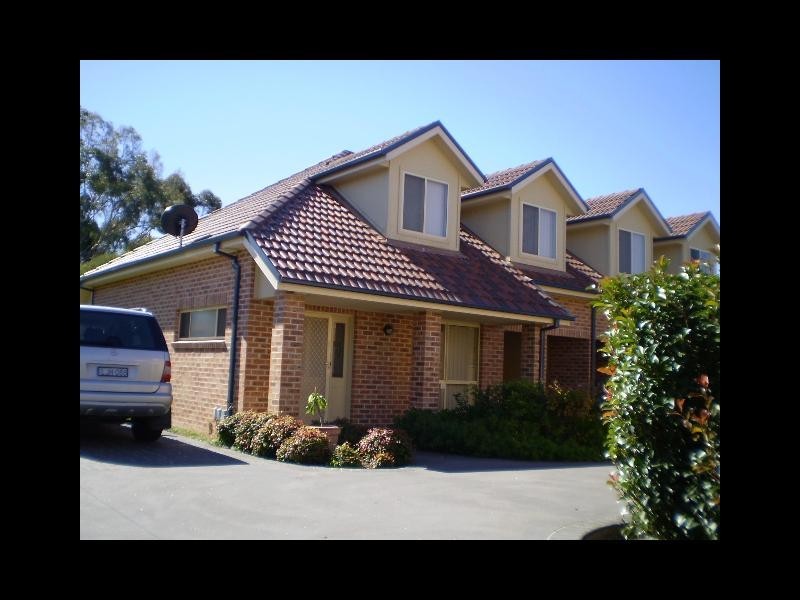 9/ 111-115 Albert , Werrington NSW 2747